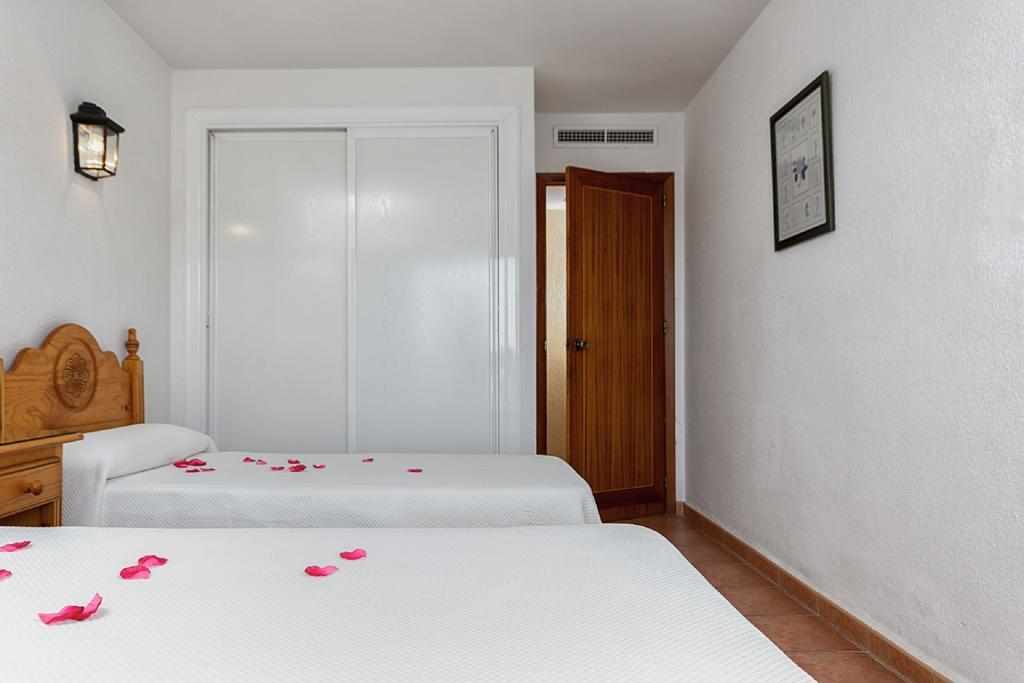 Apartamentos Embajador Fuengirola Exteriör bild